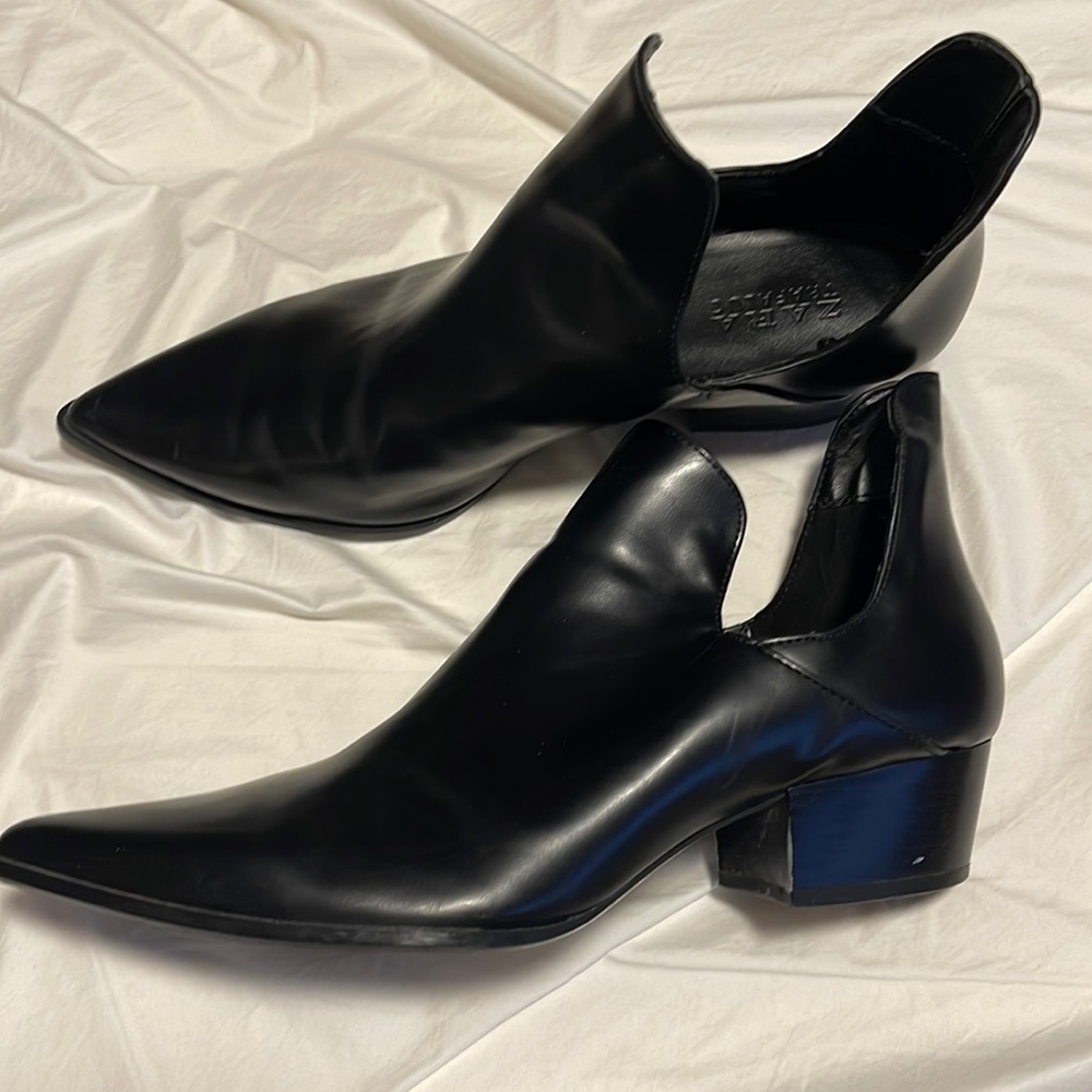 Zara Trafaluc Pointy Toe boots Size 40 Black